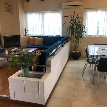 Selini With Jacuzzi Daire Kanálion