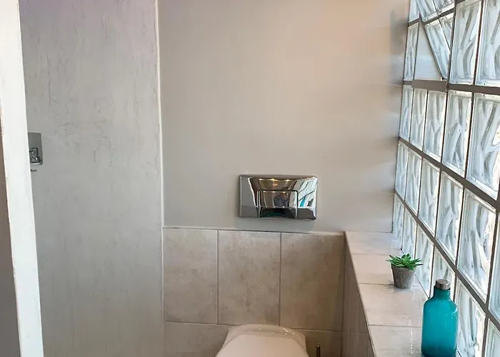 Lägenhet Selini With Jacuzzi Kanálion